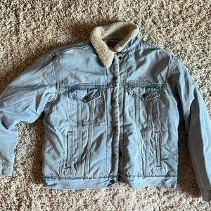 Levi's Sherpa Lined Trucker Jacket
